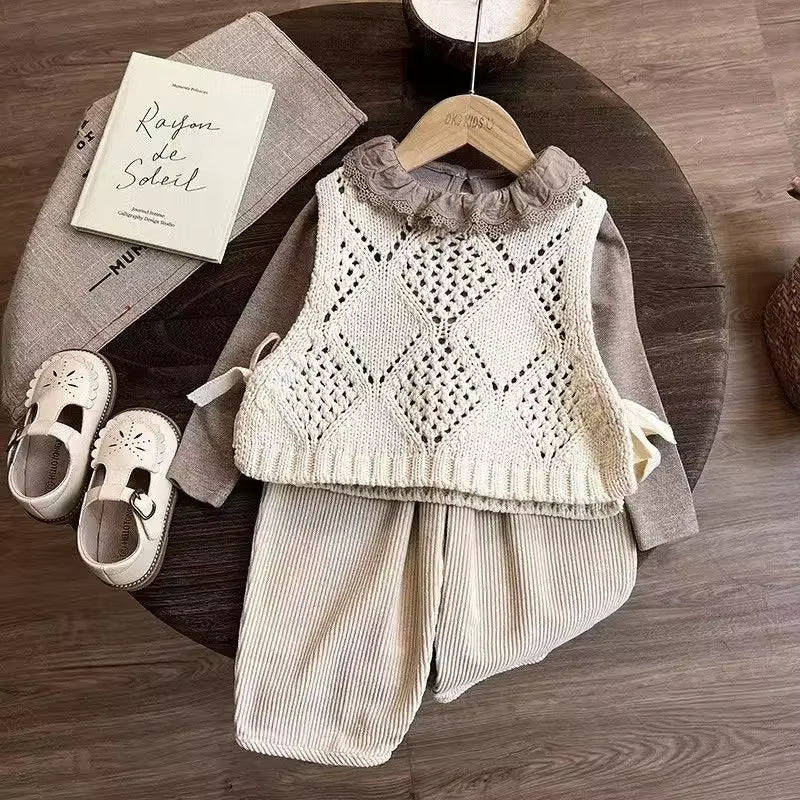 Childrens Clothing Set 2025 New Childrens Yarn Vest Base Shirt Baby Spring and Autumn Pants Three Piece Set