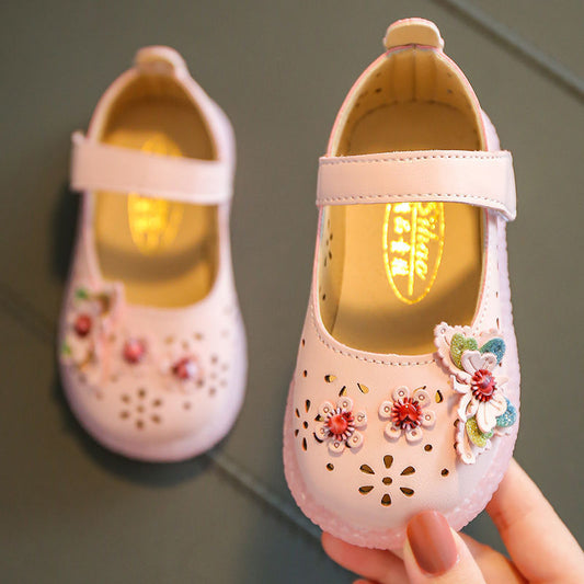 Spring And Autumn Girls' Leather Shoes Hollow