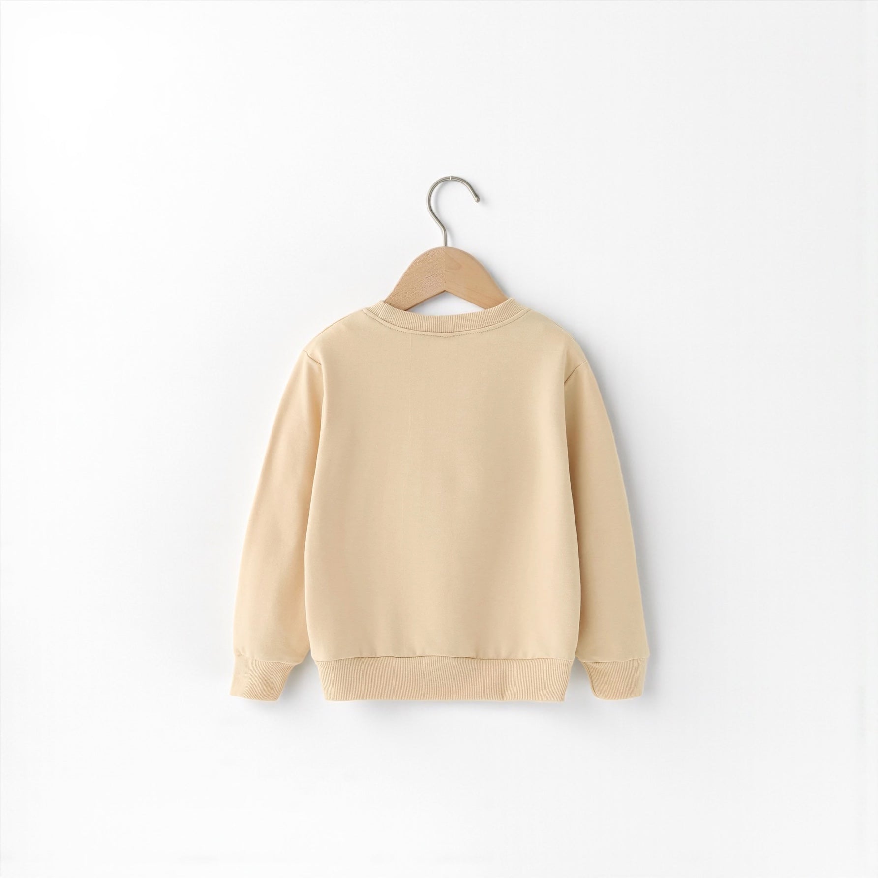 Young Boy Figure & Letter Graphic Sweatshirt