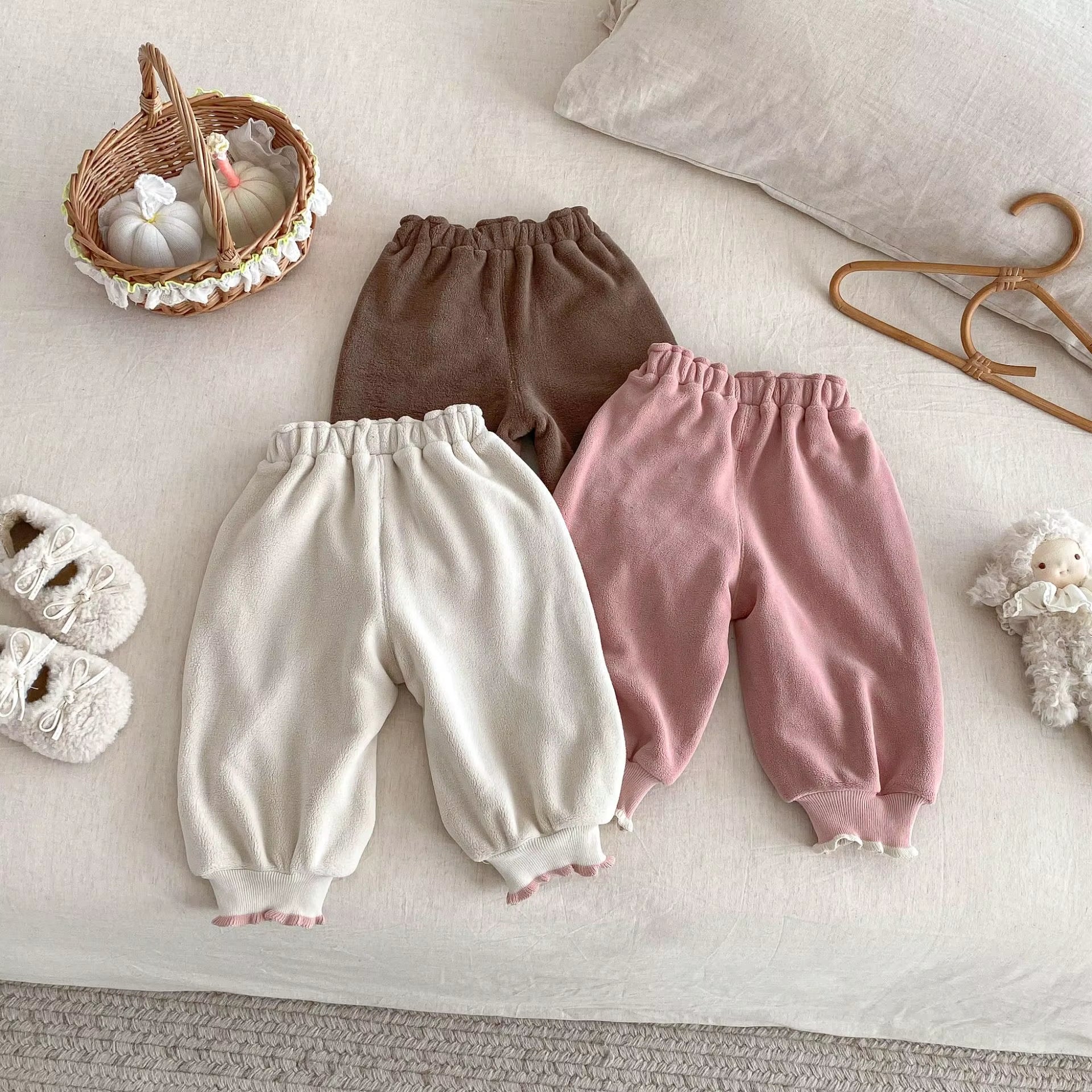 0-5 Y Winter Girls Pants Brushed Fleece Girls Pants Cartoon Embroidery Girls Trousers Warm Lining Kids Full Length Pants