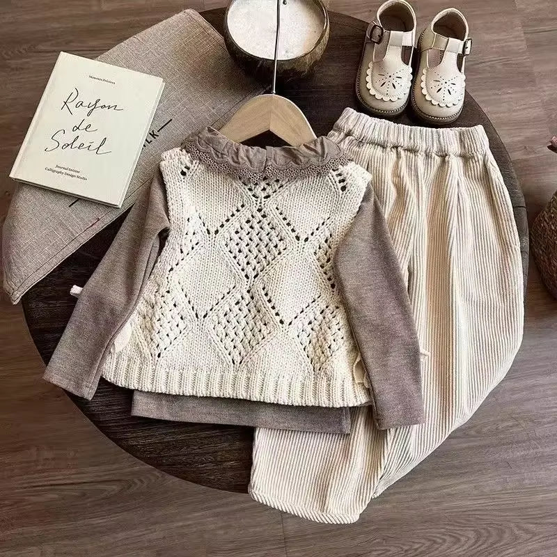 Childrens Clothing Set 2025 New Childrens Yarn Vest Base Shirt Baby Spring and Autumn Pants Three Piece Set