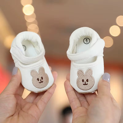 Cute Bear Soft Sole Comfortable Sandals for Infants and Toddlers Baotou anti Kick First Step Shoes 0-18 Months