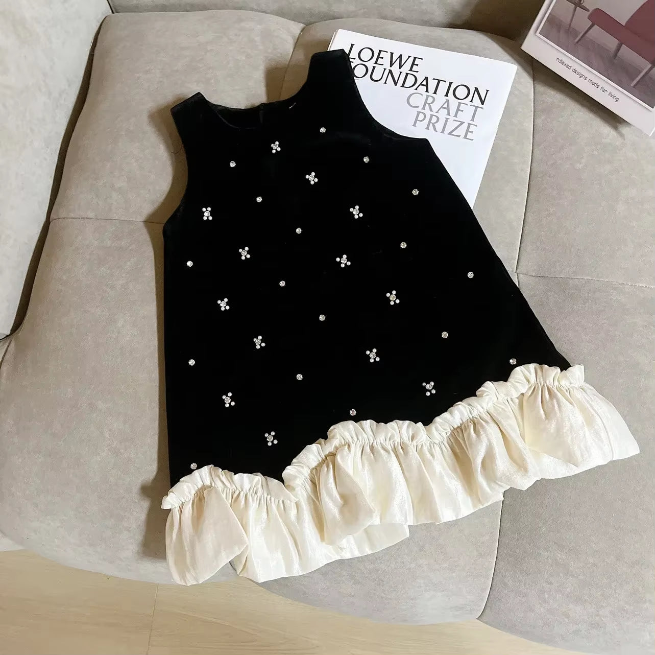 Childrens Clothing Set 2024 New Girls Autumn and Winter Dress Spring Autumn Childrens Baby Skirt Thick Vest Skirt Trend