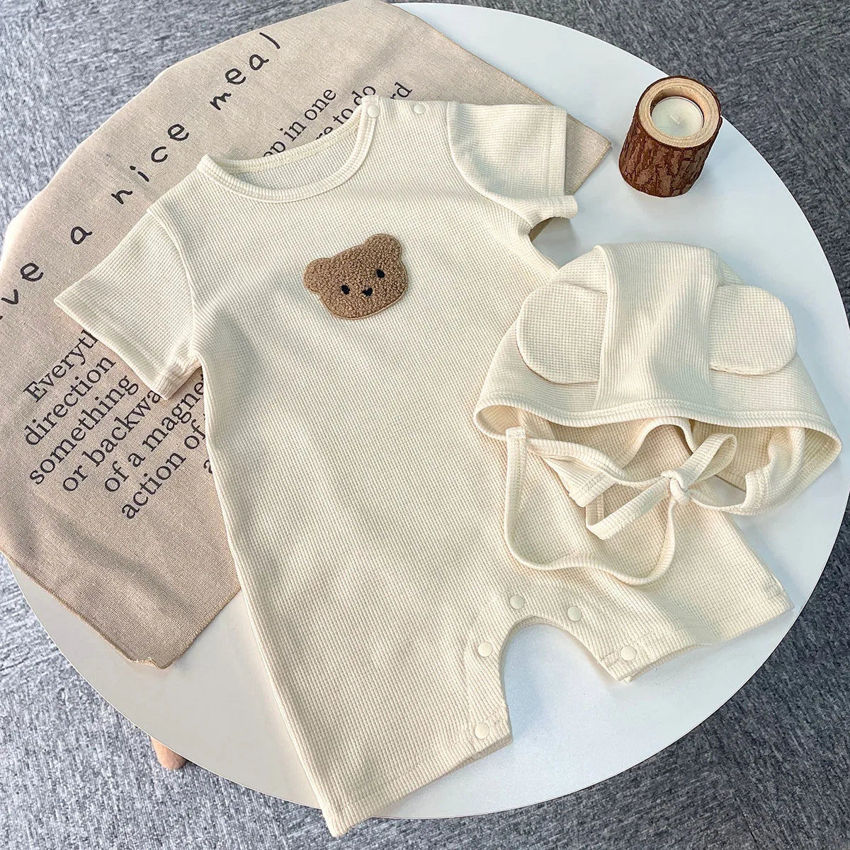 New in Summer Kids Baby Girls Boys Short Sleeve Waffle Patch Bear Infant Newborn Jumpsuits Cotton Romper Gift Hat with Ear